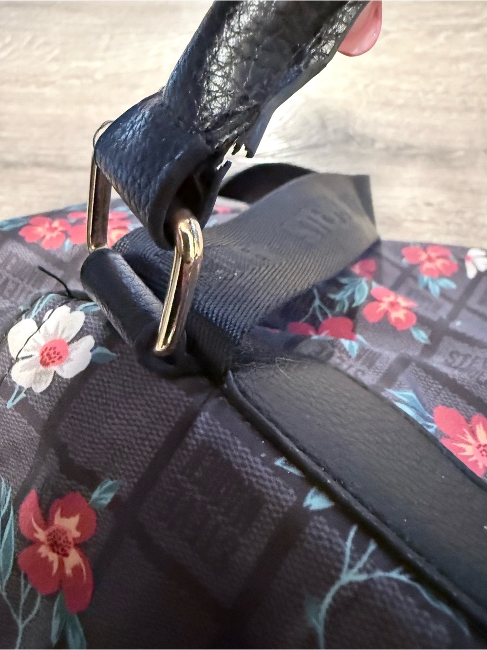 Steve Madden Floral Drawstring Backpack - Picture 8 of 9